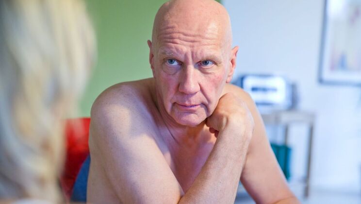 [Oldje] - Young Maid's Erotic Striptease - Jemma Valentine - Hugo