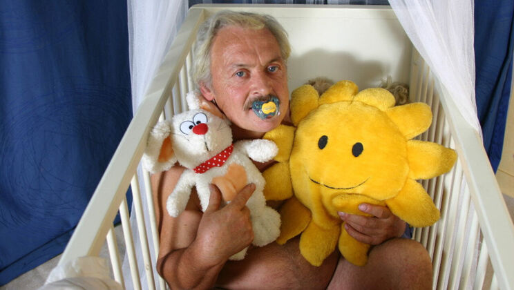 [Oldje] - My Baby Boy's Natural Tits Bounce - Gustavo - Kathleen Rose