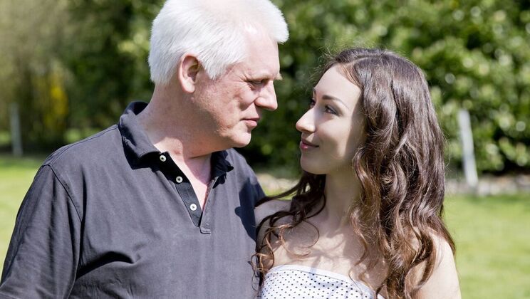 [Oldje] - Play with Me, Nick? - Nick - Layla Bentho