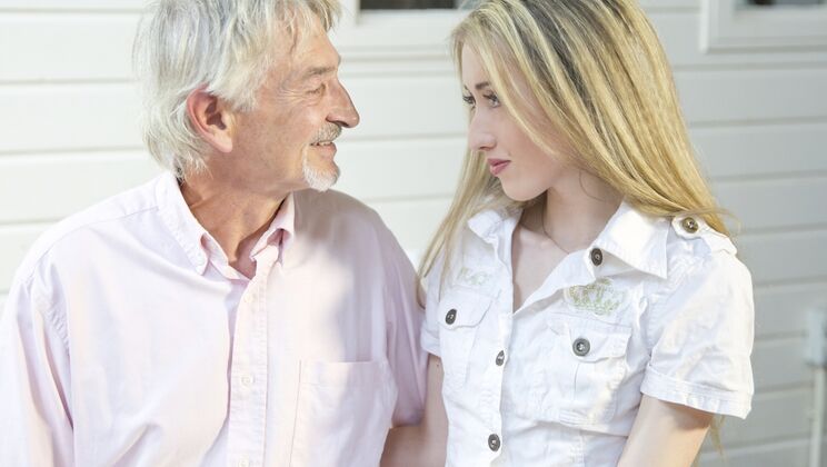 [Oldje] - Olivier and Young Vladlena in a Steamy Massage