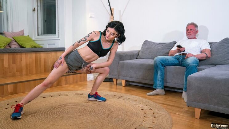 [Oldje] - Cum on Tits and Face: A Nice Relaxation - Crystal Cherry - Chel