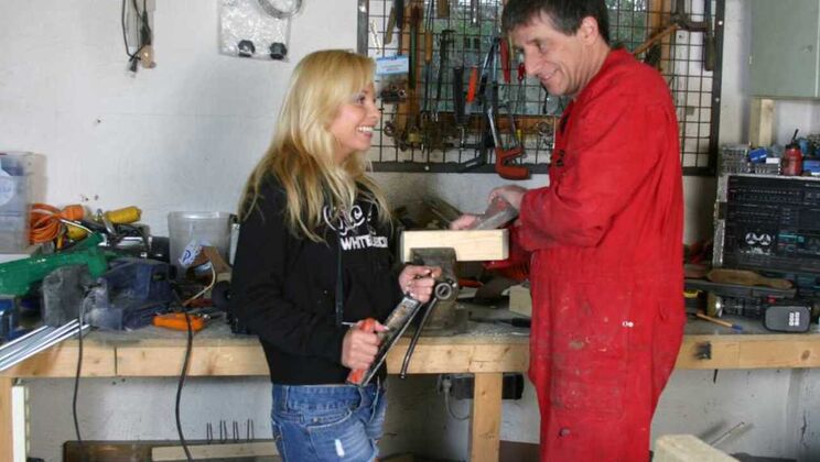 [Oldje] - Andre Fucks Sharka Blue with a Wooden Dildo - Andre - Sharka Blue