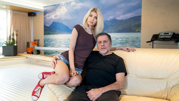 [Oldje] - Hot Blonde Gets Facial - Phillipe - Missy Luv