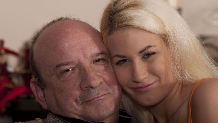 [Oldje] - French Old and Young Fucking in Doggystyle - Fialucci - Yenna