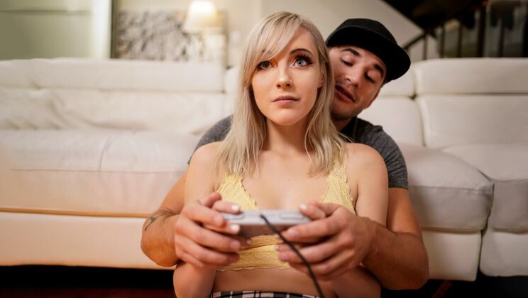 [RealityJunkies] - Nathan Bronson's Doggystyle Fuck with Jamie