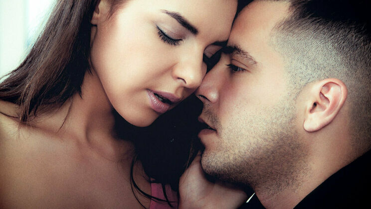 [SexArt] - Russian Spanish Affair: Close Up (2017) - Alberto Blanco - Henessy A