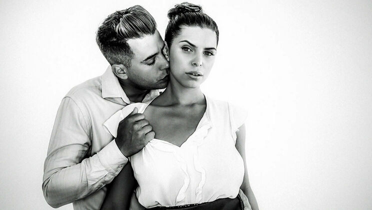 [SexArt] - Secrets of Shaved Pussy - Alberto Blanco - Kira Queen