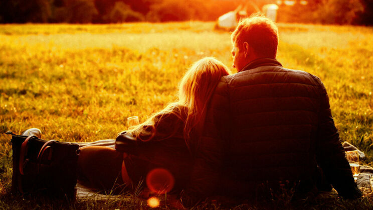 [SexArt] - Blonde Bombshell Alecia Fox in the Spotlight - Alecia Fox - Michael Fly