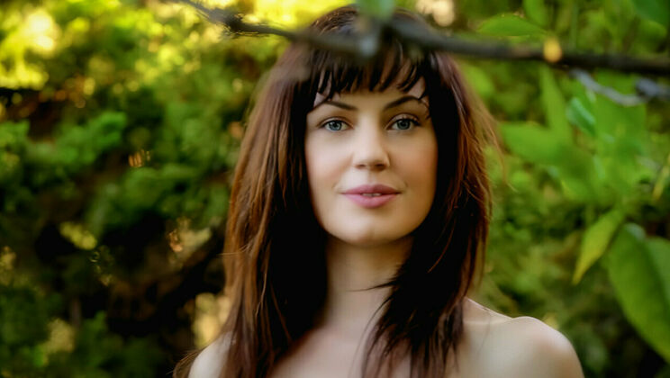 [SexArt] - Solo Brunette Sex - Sarah Shevon's Lost Tape - Sarah Shevon