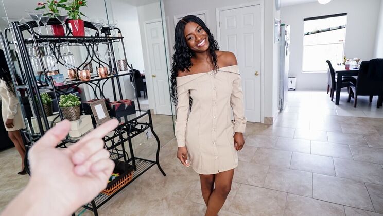 Outdoor Encounter with Evi Rei