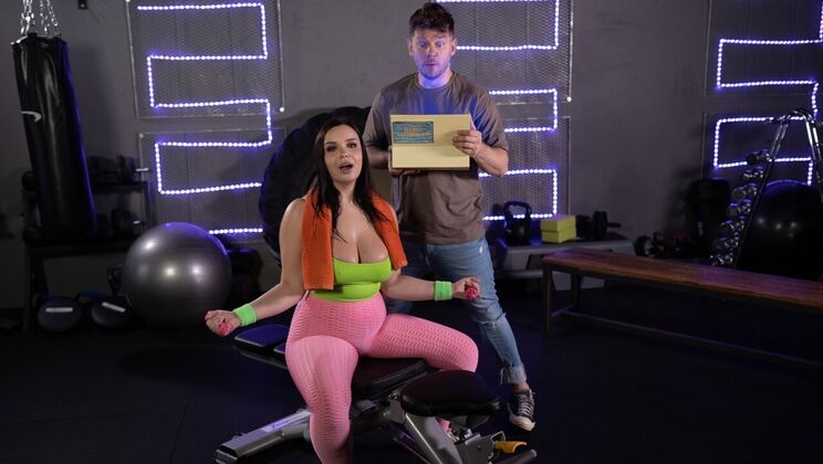 [FakeHubOriginals] - European Big Ass Babe Fucked in Missionary Position - Michael Fly - Sofia Lee