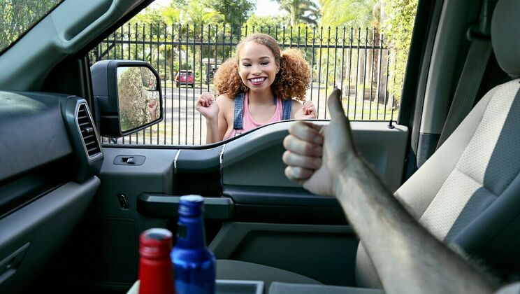 [StrandedTeens] - Dirty Cheating in the Backyard Tub - Brick Danger - Cecilia Lion