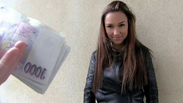 Round Ass Euro Chick Fuck