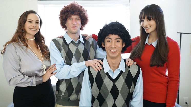 [MomSwap] - Light Skinned Brunettes in Hardcore