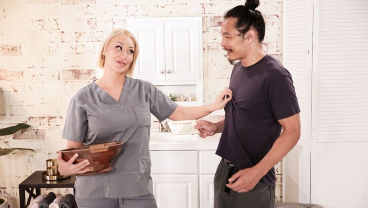 [NuruMassage] - Blonde Uncle's Treat - Ryan Keely - Leo Vice