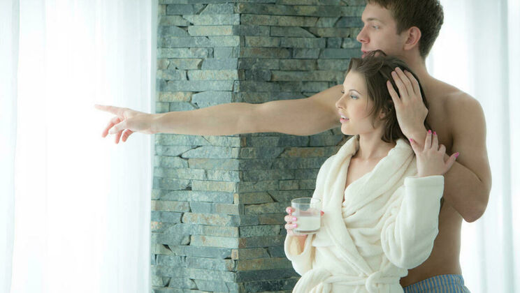 [SexArt] - Lactating Liona B's Sensual Striptease - Liona B - Marcus Dupree