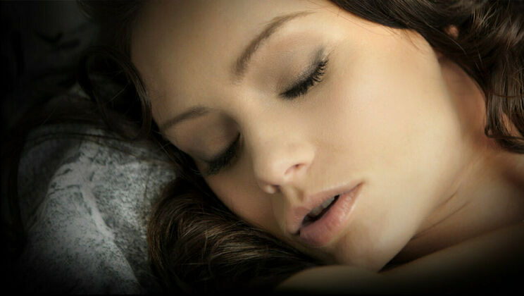 [SexArt] - Sophie Lynx's Curly Hair, Sexy Flair - Sophie Lynx