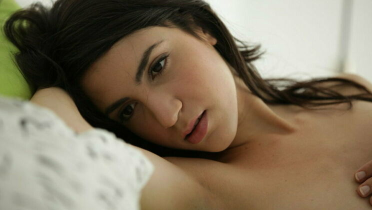 [SexArt] - Luna's Solo Striptease Fun - Luna