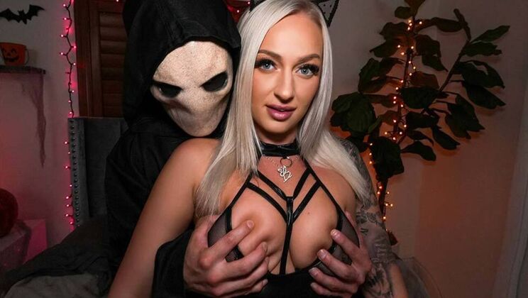 Johnny Fucks Blonde Elana Hard