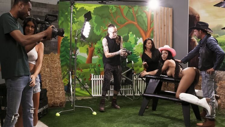  Deepthroat and Cum Swapping with FFM