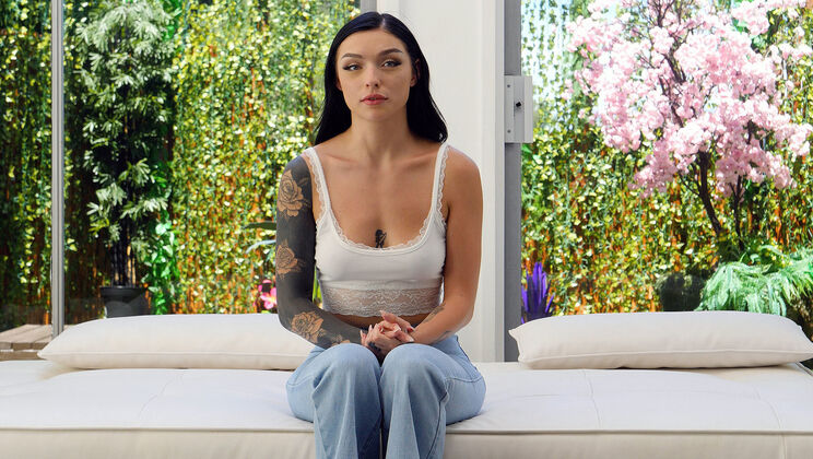 [CastingCouchHD] - Violet's Sexy Casting Experience - Violet