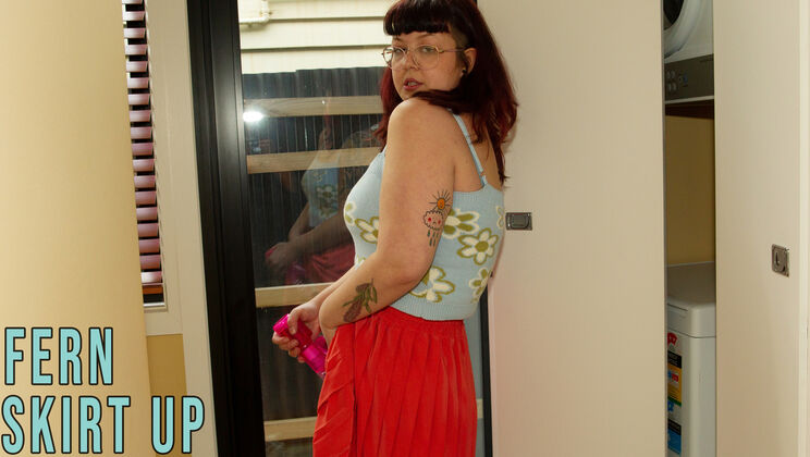 Fern Strips Down Solo