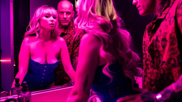 [DorcelClub] - Hairy Lilly Bell's Big Tits Get Covered in Cum - Derrick Pierce - Ricky Mancini - Lilly Bell