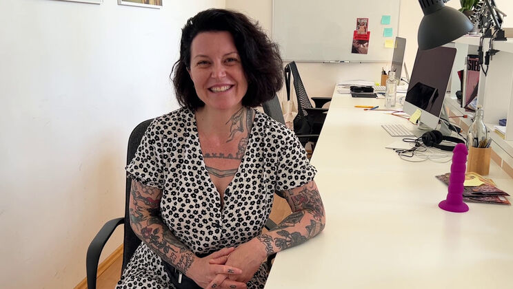 Boat Blowjob Party - Delfine, Eve S & Friends Suck