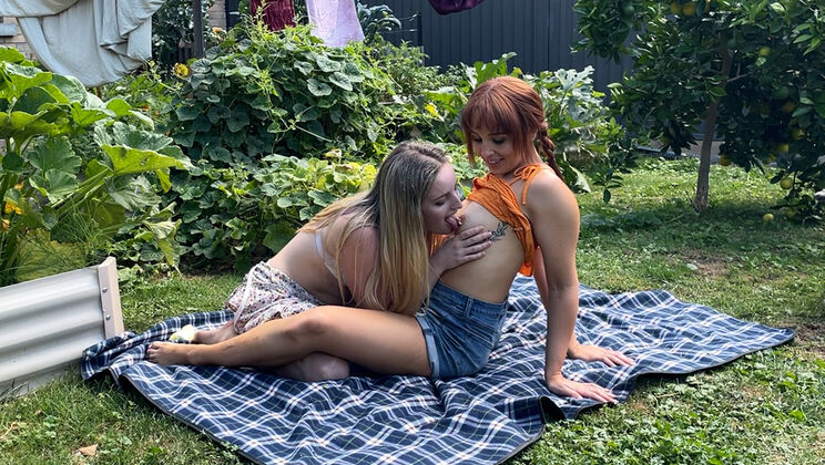 Kissing Cousins? Charlie & Nova's Pierced Pussies Collide