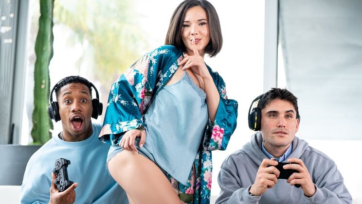 [Brazzers] - Eve Sweet's athletic body gets covered in cum after standing fuck - Jesus Reyes - Eve Sweet