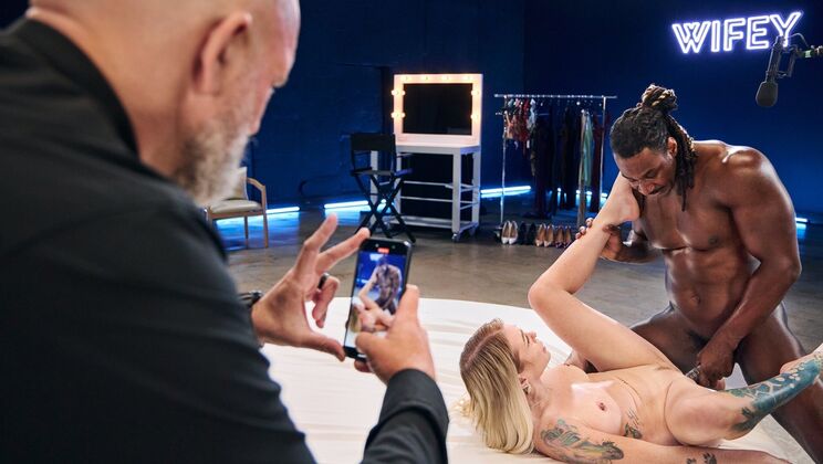 Interracial Pussy Licking and Deepthroat Scene