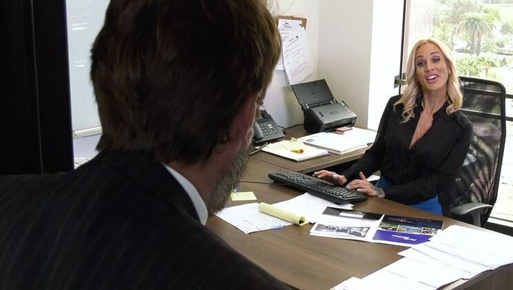 MILF Sarah Jessie with Tattoo Gets Pounded Hard