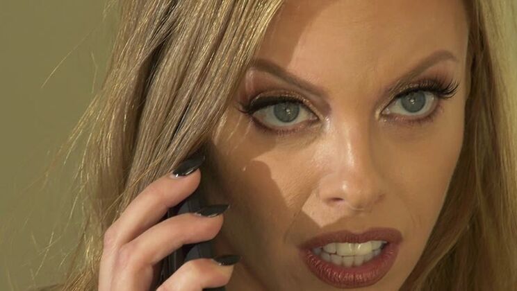  Lucky guy gets to fuck Britney Amber, the tattooed bombshell 