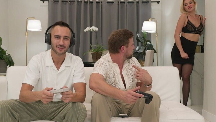 [PornWorld] - Cherry Kiss the Nympho Blonde Drives Hung Neighbours Crazy with Hardcore DP GP3119 - Cherry Kiss - Milan - Vince Karter