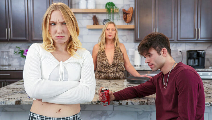 Mckenna Lynn Cries from Enzo East's Rough Stepbrother Fuck