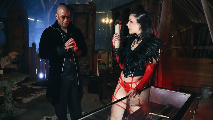 [DigitalPlayground] - Xander Corvus' Muscular Body Fucks Valentina Nappi - Valentina Nappi - Xander Corvus