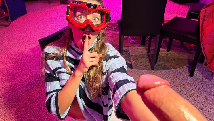 [Let'sPostIt] - Missionary and Doggystyle Sex with GI Joey - GI Joey - Addison Vodka